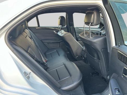Used 2016 Mercedes-Benz E 350 Sedan image 15