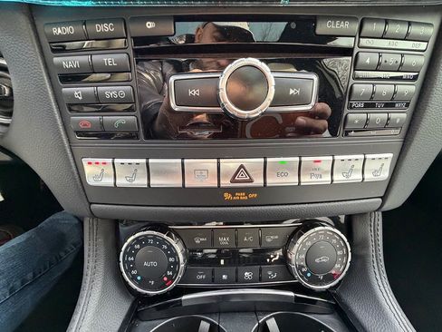 Used 2013 Mercedes-Benz CLS 63 AMG image 24