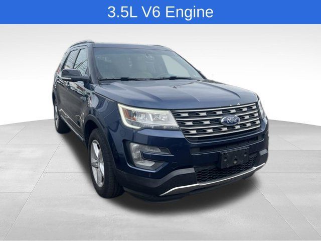 Used 2016 Ford Explorer XLT w/ Equipment Group 201A AWD/4WD image 1