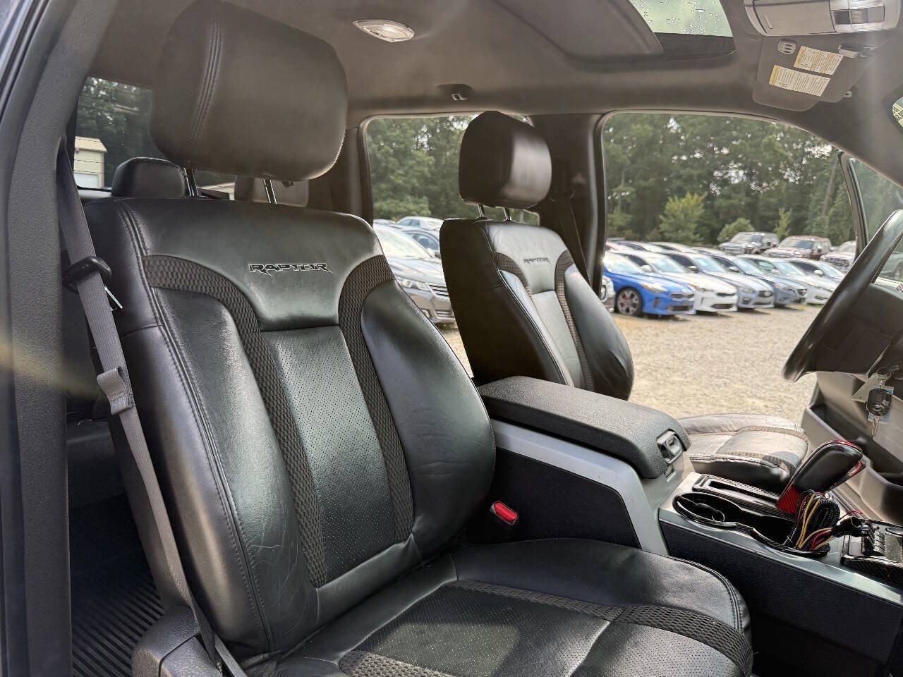 Used 2013 Ford F150 Raptor w/ Luxury Equipment Group AWD/4WD image 27