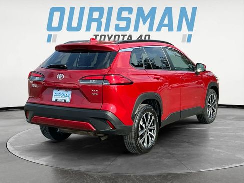 Certified 2024 Toyota Corolla Cross XLE image 8