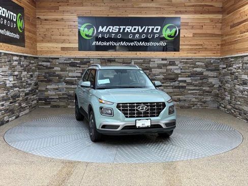 New 2026 Hyundai Venue SEL image 2