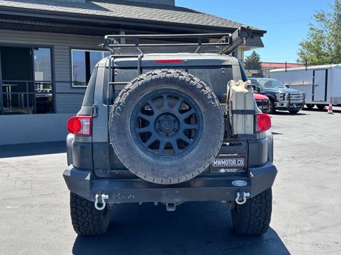 Used 2007 Toyota FJ Cruiser 4WD image 4