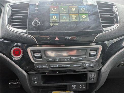 Used 2020 Honda Passport Elite image 13