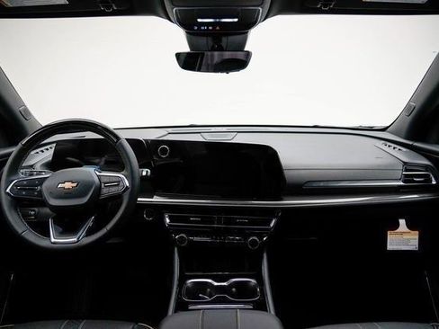 New 2026 Chevrolet Traverse High Country FWD image 28