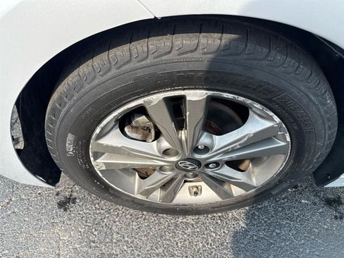 Used 2018 Hyundai Elantra SEL FWD image 11