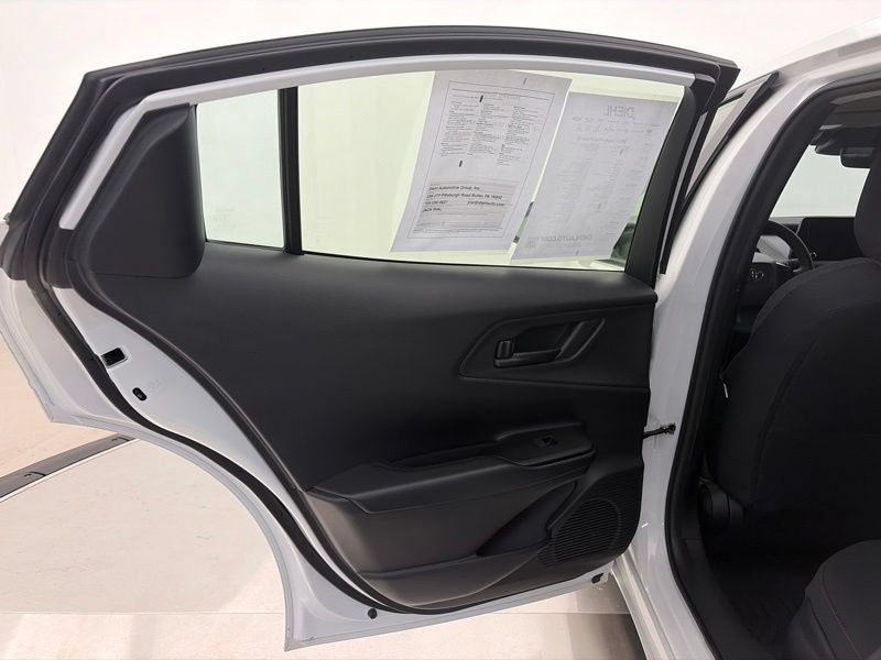 Used 2023 Toyota Prius Prime FWD image 12