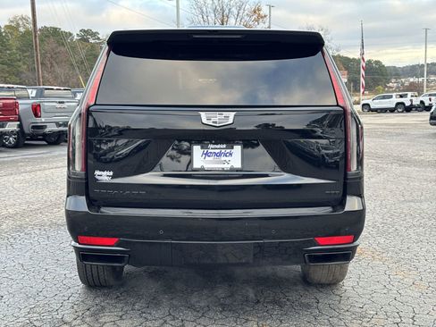 Used 2022 Cadillac Escalade Sport AWD/4WD image 8