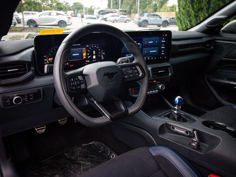 Used 2026 Ford Mustang Dark Horse RWD image 28