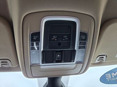 Used 2020 RAM 1500 Laramie image 27