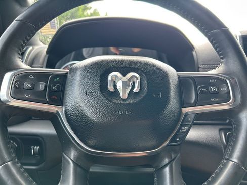 Used 2024 RAM 1500 Laramie image 16