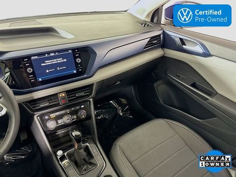 Used 2024 Volkswagen Taos SE image 22