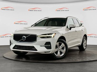 Used 2022 Volvo XC60 B5 Momentum