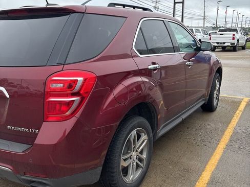 Used 2016 Chevrolet Equinox LTZ w/ Enhanced Convenience Package AWD/4WD image 4
