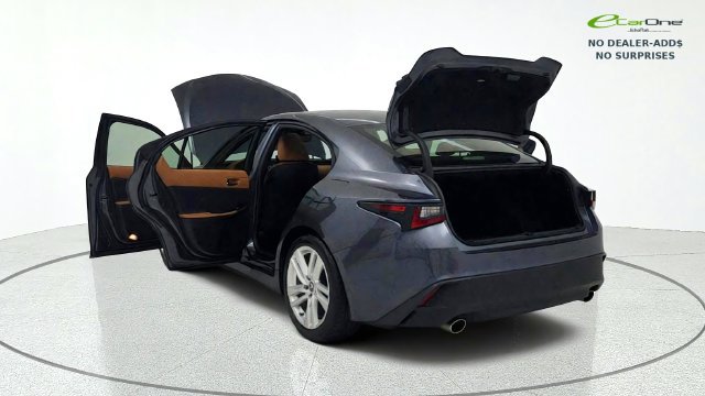 Used 2024 Lexus IS 300 w/ Comfort Package RWD image 17