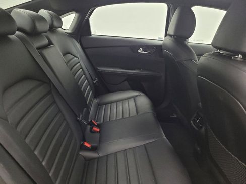 Used 2024 Kia Forte GT-Line w/ GT-Line Premium Package FWD image 19