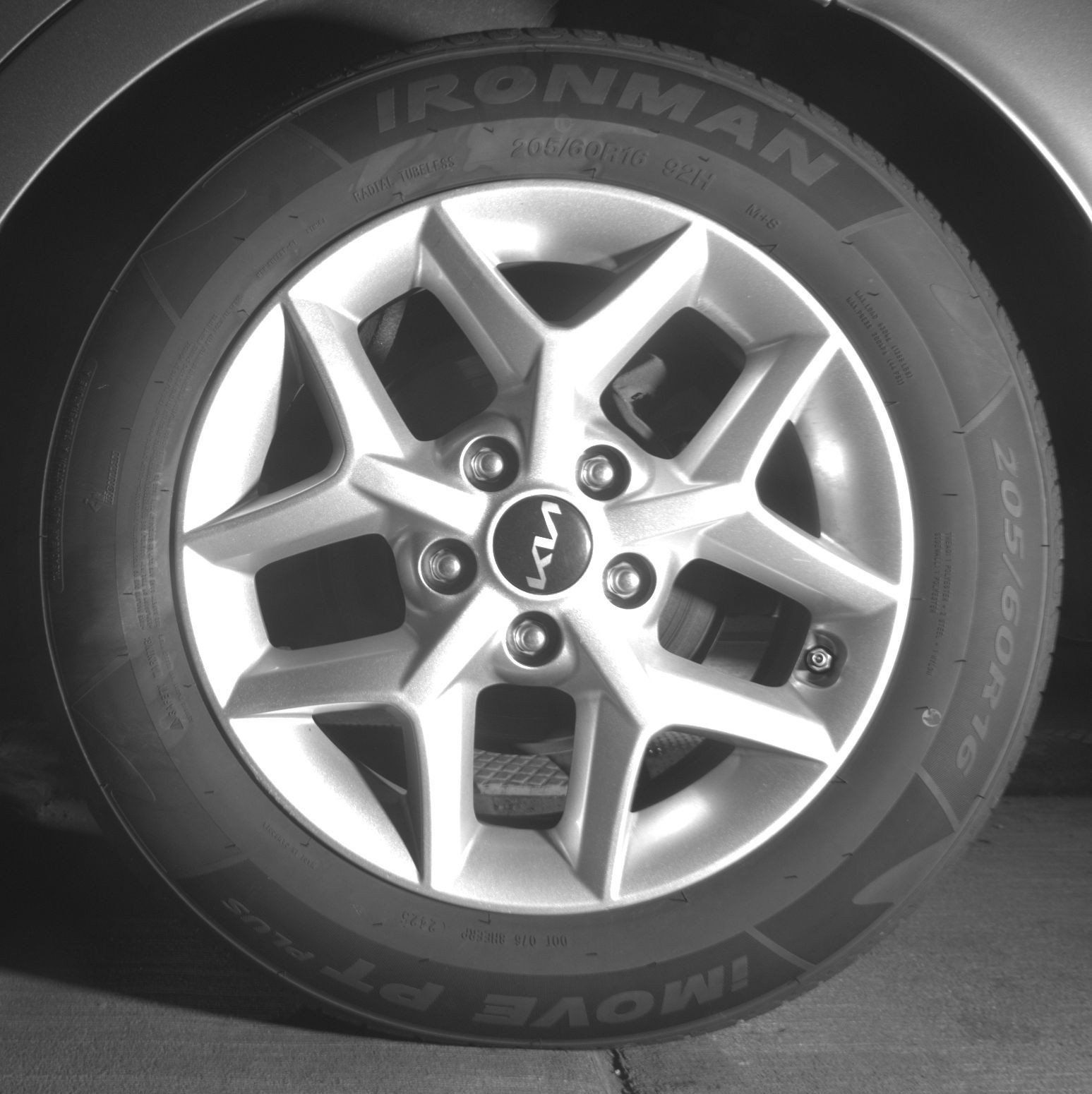 Used 2025 Kia Soul LX w/ LX Technology Package FWD image 25