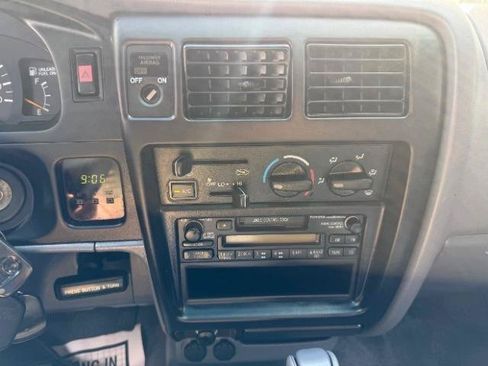 Used 1999 Toyota Tacoma 4x4 Xtracab V6 image 21