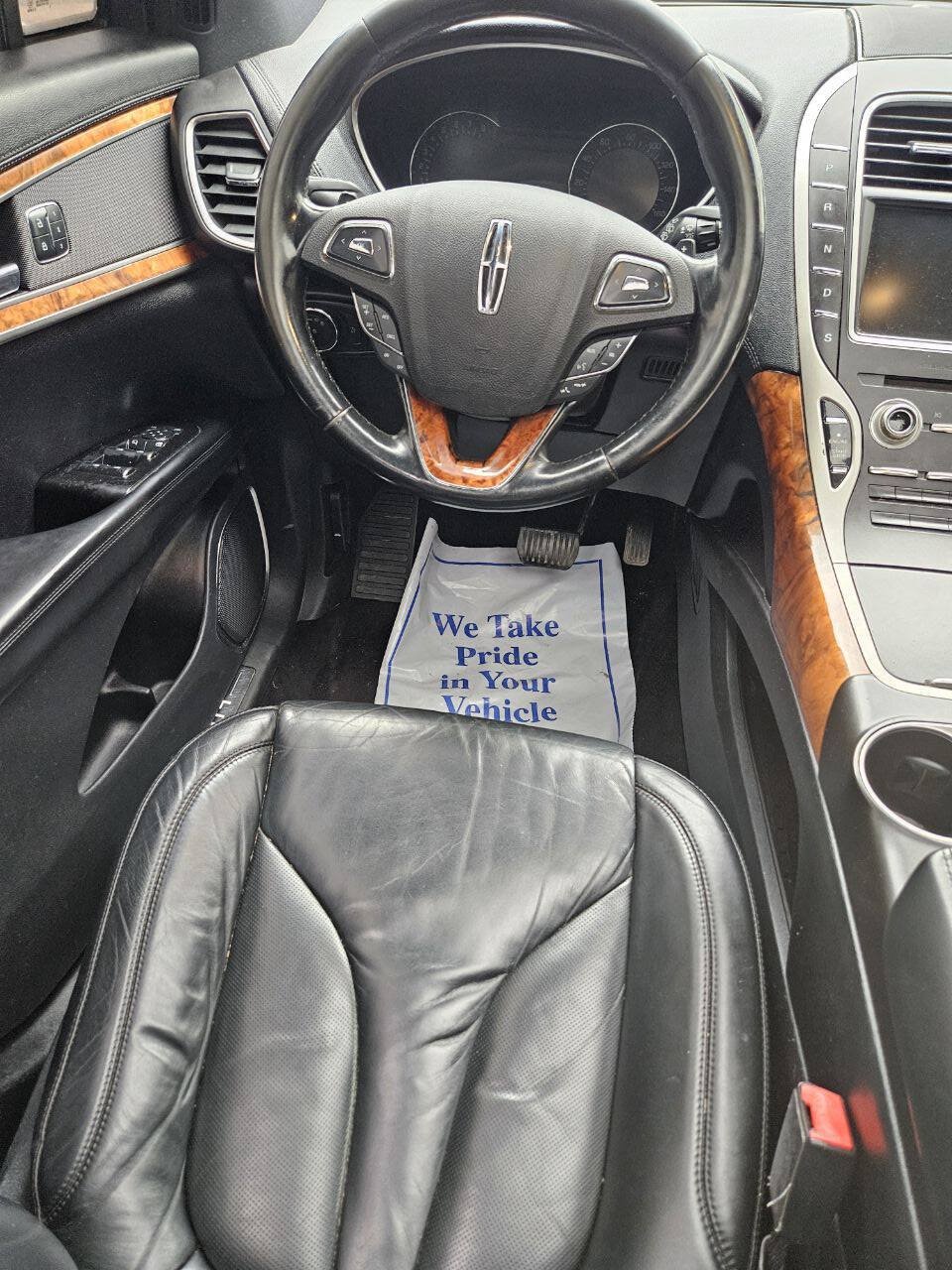 Used 2016 Lincoln MKX Select AWD/4WD image 4
