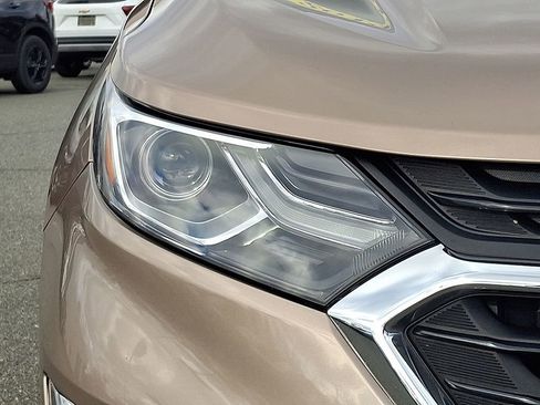 Used 2019 Chevrolet Equinox LT image 9