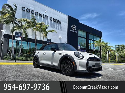 Used 2024 MINI Cooper S FWD image 1