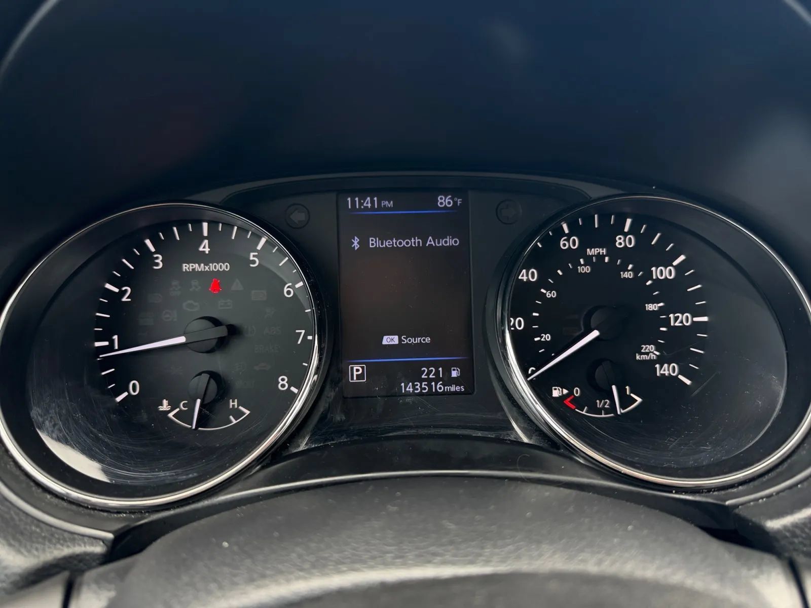 Used 2018 Nissan Rogue SV FWD image 16