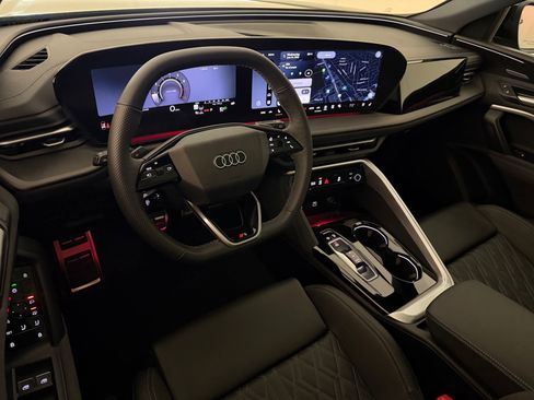 New 2026 Audi SQ5 Premium Plus AWD/4WD image 4