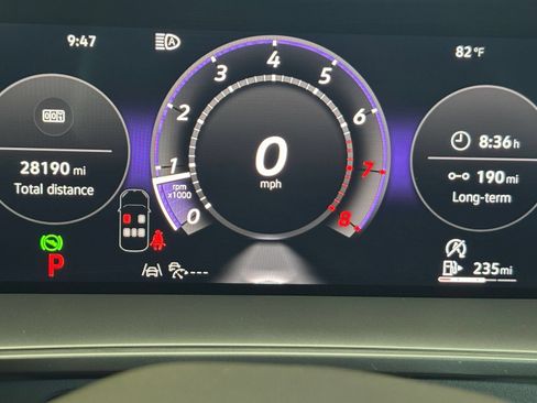 Used 2026 Volkswagen Tiguan SE FWD image 42