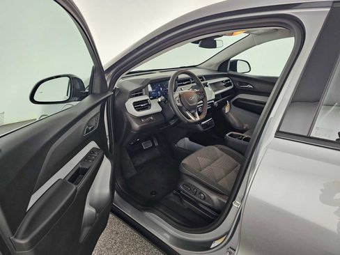 New 2027 Chevrolet Bolt LT w/ Comfort Package FWD image 19