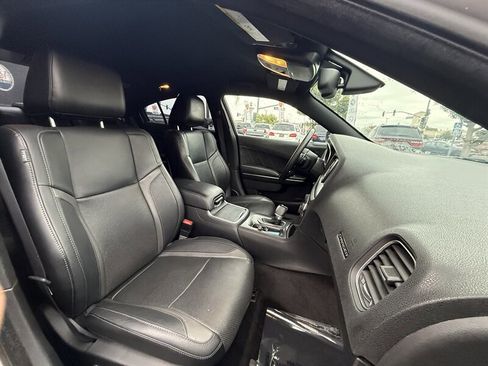 Used 2016 Dodge Charger R/T w/ Plus Group image 33