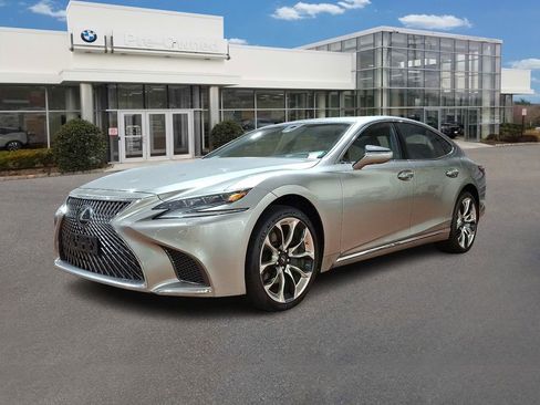 Used 2018 Lexus LS 500h AWD image 1
