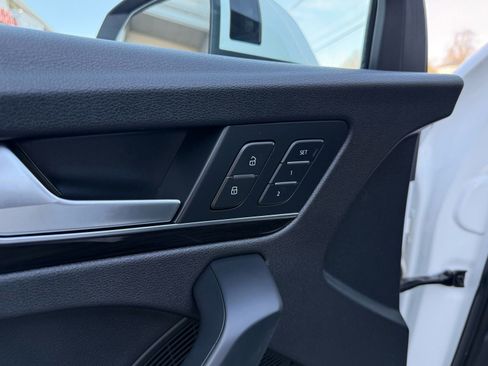 Used 2018 Audi Q5 2.0T Premium Plus w/ Premium Plus Package image 48