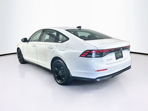 Used 2025 Honda Accord SE image 5