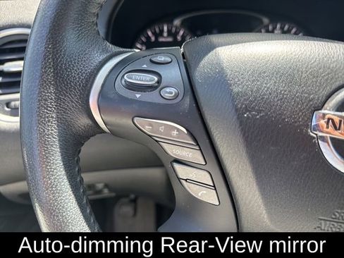 Used 2017 Nissan Pathfinder SL w/ SL Premium Package image 24