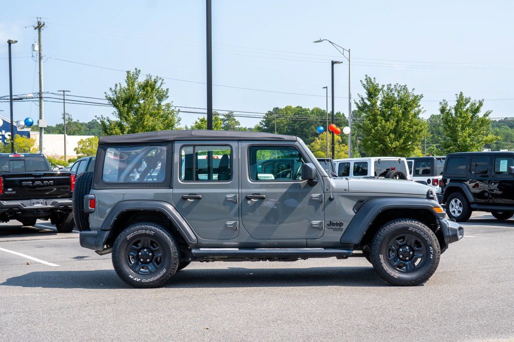 Used 2021 Jeep Wrangler Unlimited Sport AWD/4WD image 4