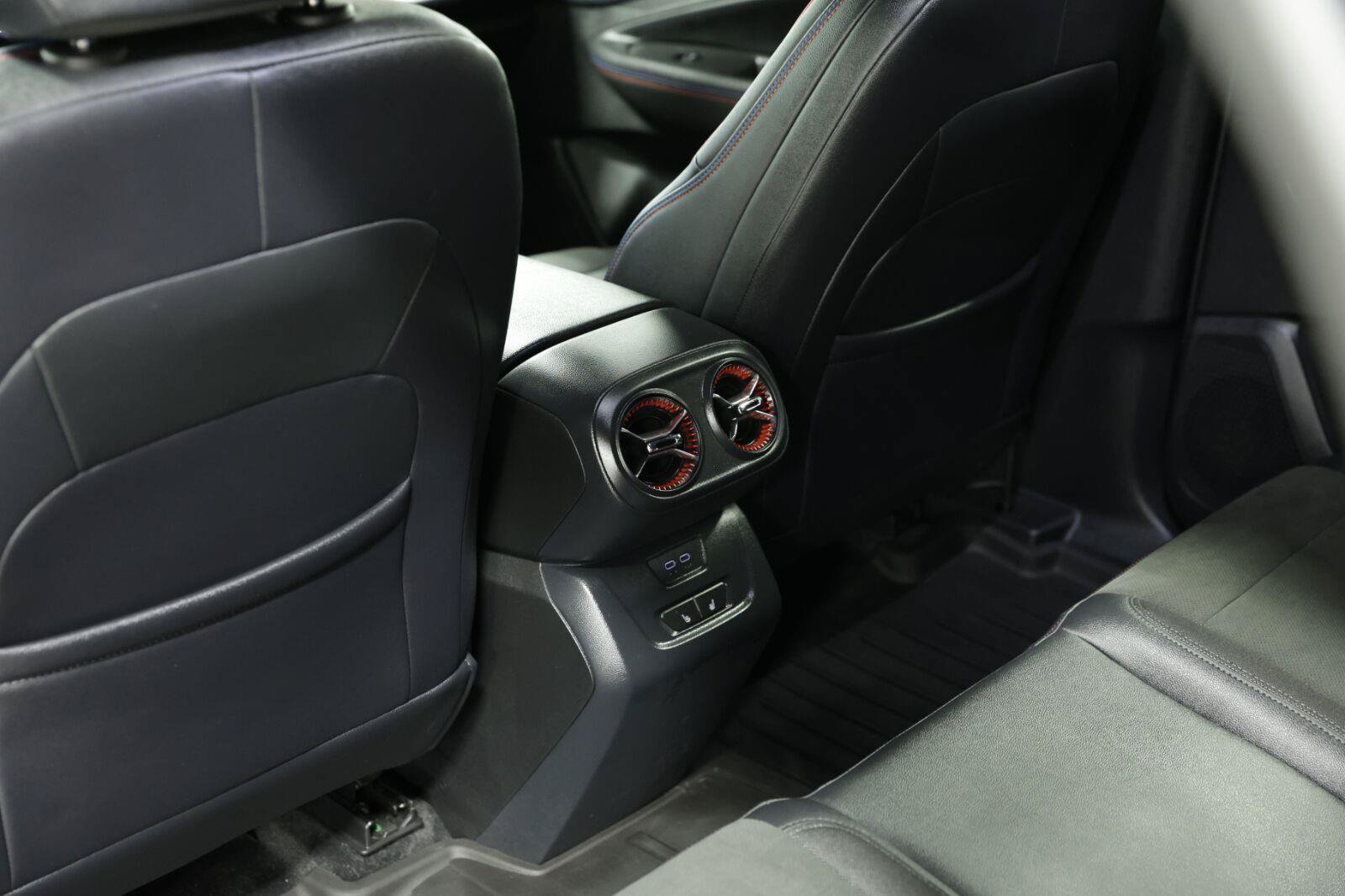 Certified 2024 Chevrolet Blazer EV RS AWD/4WD image 34
