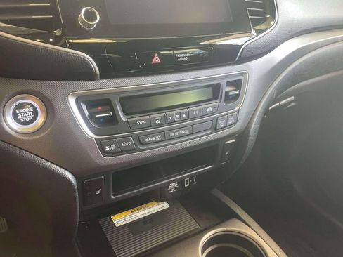 Certified 2023 Honda Ridgeline RTL-E image 26