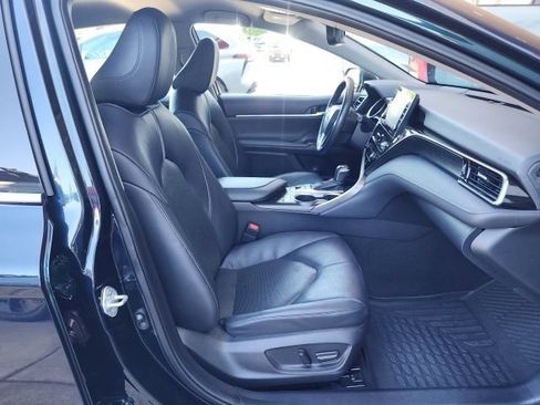 Used 2021 Toyota Camry XLE AWD/4WD image 23