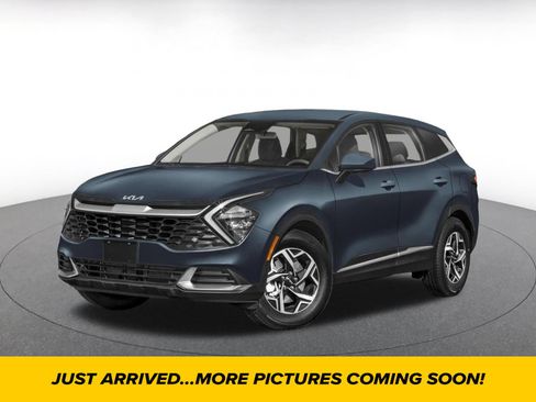 Used 2024 Kia Sportage LX FWD image 1