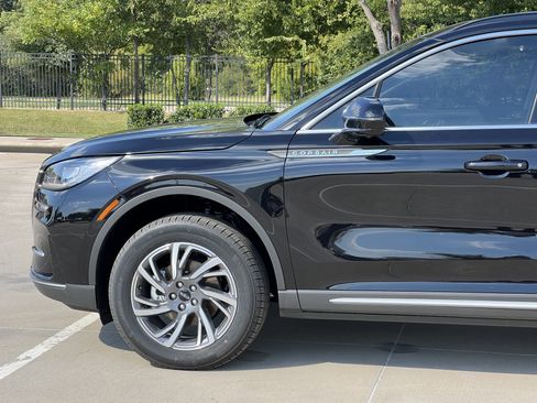 New 2025 Lincoln Corsair FWD w/ Equipment Group 101A image 5