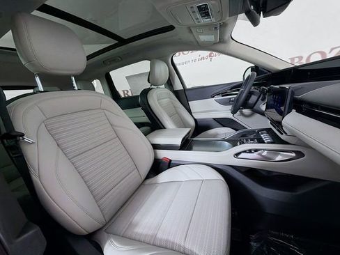 New 2026 Lincoln Nautilus Reserve w/ Jet Appearance Package image 31