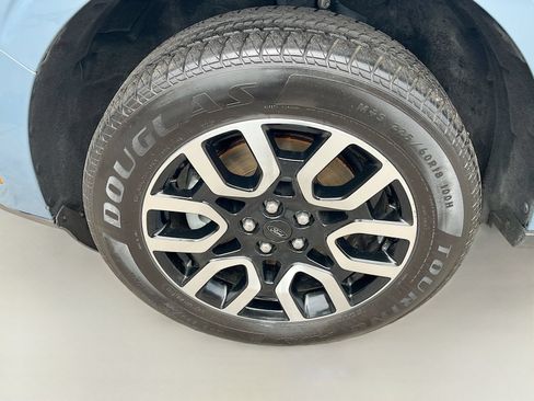 Used 2024 Ford Maverick Lariat AWD/4WD image 30