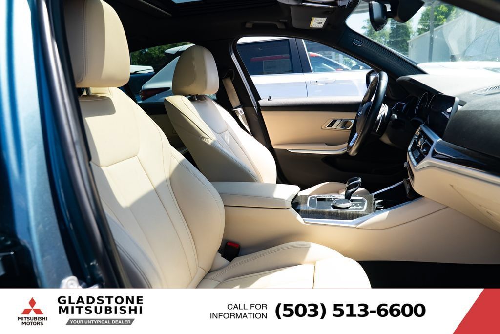 Used 2020 BMW 330i Sedan w/ Convenience Package RWD image 24