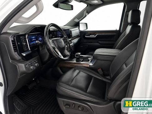 Used 2024 Chevrolet Silverado 1500 RST w/ Convenience Package II AWD/4WD image 10
