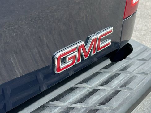 Used 2012 GMC Sierra 1500 SLT w/ SLT Convenience Package AWD/4WD image 11
