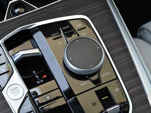 New 2026 BMW X7 xDrive40i AWD/4WD image 20