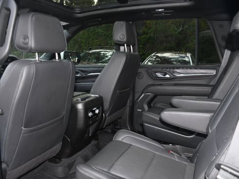 Used 2023 GMC Yukon Denali w/ Max Trailering Package image 16