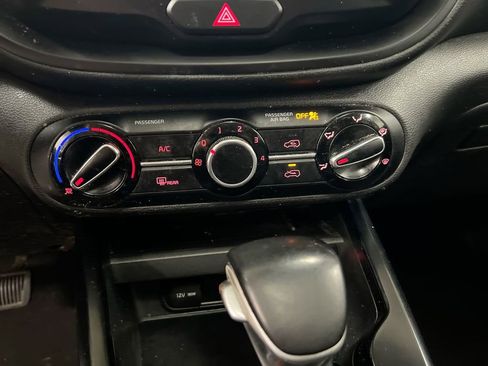 Used 2020 Kia Soul GT-Line w/ GT 2.0L Power Sunroof Package FWD image 16
