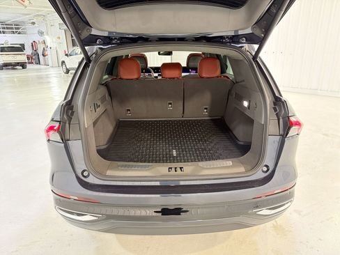 Used 2024 Lincoln Nautilus Black Label image 28