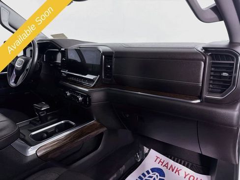 Used 2024 GMC Sierra 1500 Elevation w/ Preferred Package AWD/4WD image 32